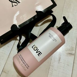 VICTORIA’S SECRET LOVE FRAGRANCE BODY LOTION CREAM 8.4 oz New